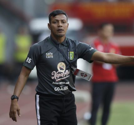 Seusai Putus Hubungan dengan Persebaya, Asisten Aji Santoso Dapat Job Baru di Serpong City FC
